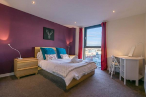 Modern 2 bed apartment, next to Hydro and SECC!, Glasgow